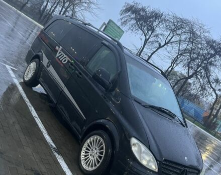 Черный Мерседес Вито, объемом двигателя 2.1 л и пробегом 480 тыс. км за 5500 $, фото 4 на Automoto.ua