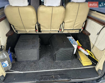 Чорний Мерседес Віто, об'ємом двигуна 2.15 л та пробігом 600 тис. км за 7800 $, фото 12 на Automoto.ua