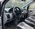 Черный Мерседес Вито, объемом двигателя 2.1 л и пробегом 420 тыс. км за 6000 $, фото 5 на Automoto.ua