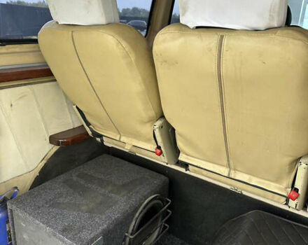 Чорний Мерседес Віто, об'ємом двигуна 2.15 л та пробігом 600 тис. км за 7800 $, фото 11 на Automoto.ua