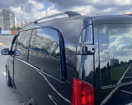 Черный Мерседес Вито, объемом двигателя 2.2 л и пробегом 521 тыс. км за 12600 $, фото 20 на Automoto.ua