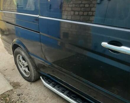 Черный Мерседес Вито, объемом двигателя 2.15 л и пробегом 420 тыс. км за 8500 $, фото 18 на Automoto.ua