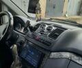 Черный Мерседес Вито, объемом двигателя 2.15 л и пробегом 420 тыс. км за 8500 $, фото 7 на Automoto.ua