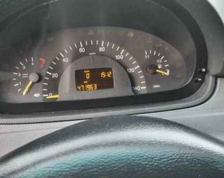 Черный Мерседес Вито, объемом двигателя 2.15 л и пробегом 470 тыс. км за 6750 $, фото 15 на Automoto.ua