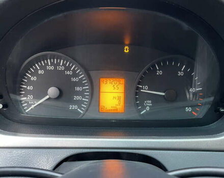 Черный Мерседес Вито, объемом двигателя 2.15 л и пробегом 438 тыс. км за 7900 $, фото 20 на Automoto.ua