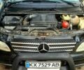 Чорний Мерседес Віто, об'ємом двигуна 2.1 л та пробігом 420 тис. км за 8500 $, фото 10 на Automoto.ua
