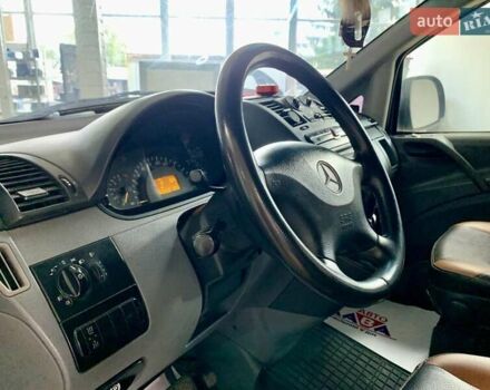 Чорний Мерседес Віто, об'ємом двигуна 2.99 л та пробігом 390 тис. км за 10200 $, фото 19 на Automoto.ua