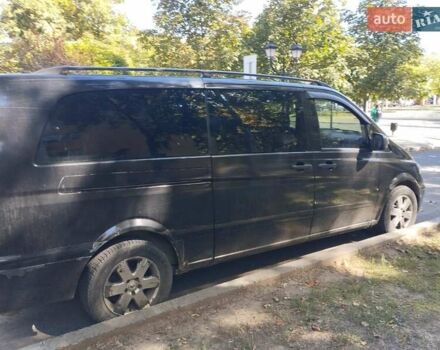 Черный Мерседес Вито, объемом двигателя 2.15 л и пробегом 515 тыс. км за 9200 $, фото 8 на Automoto.ua