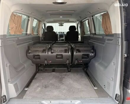 Черный Мерседес Вито, объемом двигателя 0 л и пробегом 275 тыс. км за 3000 $, фото 2 на Automoto.ua