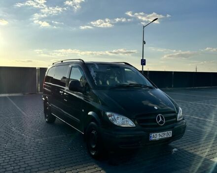 Черный Мерседес Вито, объемом двигателя 2.1 л и пробегом 400 тыс. км за 7600 $, фото 1 на Automoto.ua