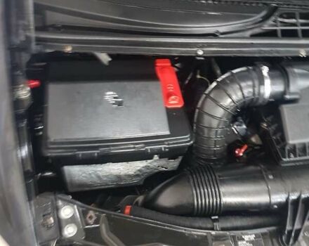 Черный Мерседес Вито, объемом двигателя 2.2 л и пробегом 999 тыс. км за 9500 $, фото 43 на Automoto.ua