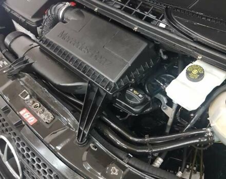 Черный Мерседес Вито, объемом двигателя 2.2 л и пробегом 999 тыс. км за 9500 $, фото 46 на Automoto.ua