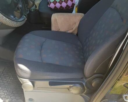 Черный Мерседес Вито, объемом двигателя 2.2 л и пробегом 999 тыс. км за 9500 $, фото 31 на Automoto.ua