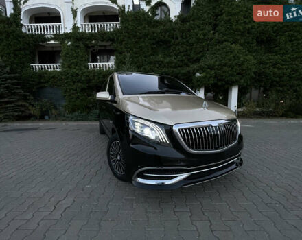 Черный Мерседес Вито, объемом двигателя 2.14 л и пробегом 20 тыс. км за 17999 $, фото 1 на Automoto.ua