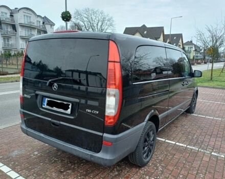 Черный Мерседес Вито, объемом двигателя 2.2 л и пробегом 221 тыс. км за 8200 $, фото 5 на Automoto.ua