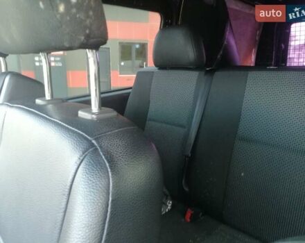 Чорний Мерседес Віто, об'ємом двигуна 2.2 л та пробігом 199 тис. км за 14950 $, фото 20 на Automoto.ua