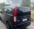 Черный Мерседес Вито, объемом двигателя 2.1 л и пробегом 275 тыс. км за 12000 $, фото 2 на Automoto.ua