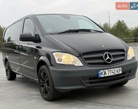 Черный Мерседес Вито, объемом двигателя 2.2 л и пробегом 260 тыс. км за 10999 $, фото 22 на Automoto.ua
