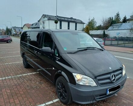 Черный Мерседес Вито, объемом двигателя 2.2 л и пробегом 221 тыс. км за 8200 $, фото 1 на Automoto.ua