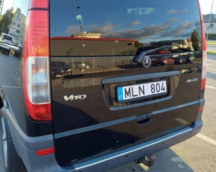 Черный Мерседес Вито, объемом двигателя 2.2 л и пробегом 228 тыс. км за 9400 $, фото 7 на Automoto.ua