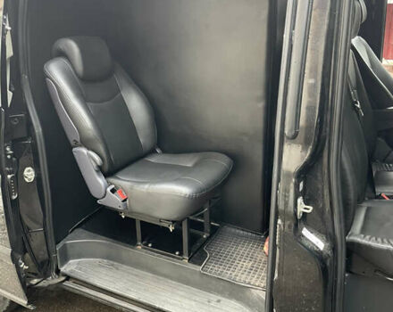 Черный Мерседес Вито, объемом двигателя 2.2 л и пробегом 320 тыс. км за 27600 $, фото 13 на Automoto.ua