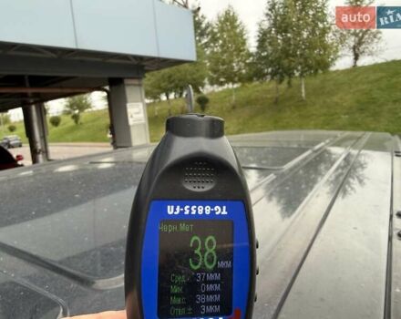 Черный Мерседес Вито, объемом двигателя 2.2 л и пробегом 260 тыс. км за 10999 $, фото 73 на Automoto.ua