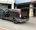 Черный Мерседес Вито, объемом двигателя 2.2 л и пробегом 260 тыс. км за 10999 $, фото 30 на Automoto.ua