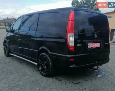 Чорний Мерседес Віто, об'ємом двигуна 2.2 л та пробігом 190 тис. км за 14950 $, фото 4 на Automoto.ua