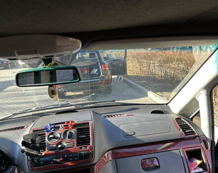 Чорний Мерседес Віто, об'ємом двигуна 2.2 л та пробігом 320 тис. км за 16900 $, фото 10 на Automoto.ua