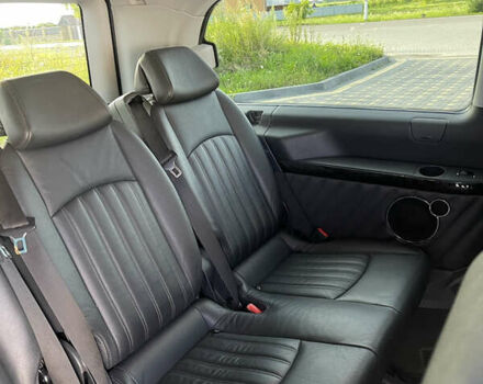 Черный Мерседес Вито, объемом двигателя 2.14 л и пробегом 173 тыс. км за 19200 $, фото 6 на Automoto.ua