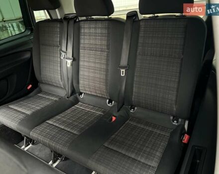 Черный Мерседес Вито, объемом двигателя 2.14 л и пробегом 280 тыс. км за 20499 $, фото 24 на Automoto.ua