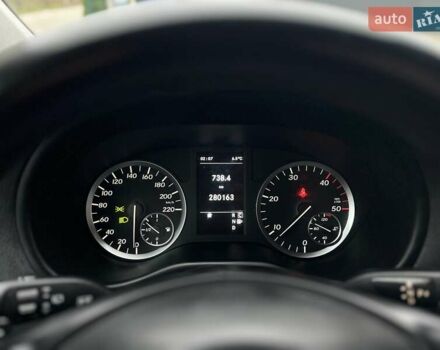 Черный Мерседес Вито, объемом двигателя 2.14 л и пробегом 280 тыс. км за 20499 $, фото 13 на Automoto.ua