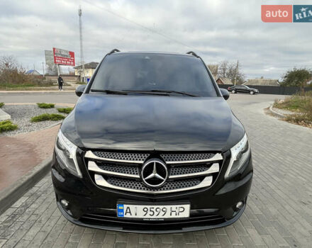 Черный Мерседес Вито, объемом двигателя 2.14 л и пробегом 283 тыс. км за 28500 $, фото 4 на Automoto.ua