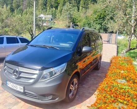 Черный Мерседес Вито, объемом двигателя 2.14 л и пробегом 200 тыс. км за 28499 $, фото 6 на Automoto.ua