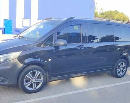 Черный Мерседес Вито, объемом двигателя 2.14 л и пробегом 200 тыс. км за 28499 $, фото 13 на Automoto.ua