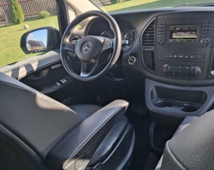 Черный Мерседес Вито, объемом двигателя 2.14 л и пробегом 211 тыс. км за 27000 $, фото 14 на Automoto.ua