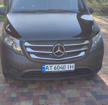 Черный Мерседес Вито, объемом двигателя 2.14 л и пробегом 200 тыс. км за 28499 $, фото 18 на Automoto.ua