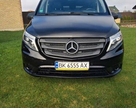 Черный Мерседес Вито, объемом двигателя 2.14 л и пробегом 211 тыс. км за 27000 $, фото 4 на Automoto.ua