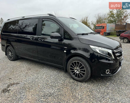 Черный Мерседес Вито, объемом двигателя 2.14 л и пробегом 288 тыс. км за 28500 $, фото 4 на Automoto.ua