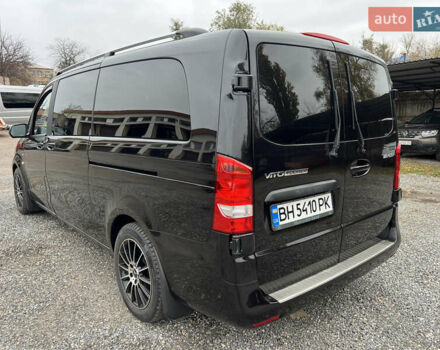 Черный Мерседес Вито, объемом двигателя 2.14 л и пробегом 288 тыс. км за 28500 $, фото 8 на Automoto.ua