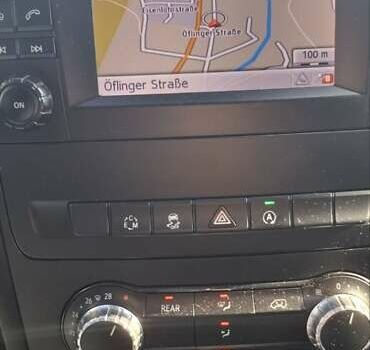 Чорний Мерседес Віто, об'ємом двигуна 2.2 л та пробігом 380 тис. км за 18000 $, фото 6 на Automoto.ua