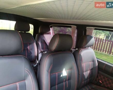 Черный Мерседес Вито, объемом двигателя 2.14 л и пробегом 296 тыс. км за 18700 $, фото 9 на Automoto.ua