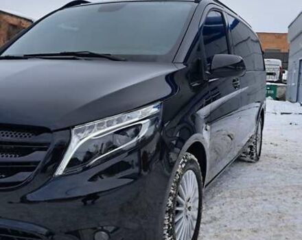 Черный Мерседес Вито, объемом двигателя 2.14 л и пробегом 242 тыс. км за 29229 $, фото 3 на Automoto.ua