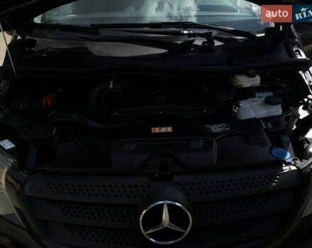 Черный Мерседес Вито, объемом двигателя 1.99 л и пробегом 82 тыс. км за 23000 $, фото 9 на Automoto.ua