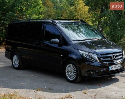 Черный Мерседес Вито, объемом двигателя 2.14 л и пробегом 242 тыс. км за 26500 $, фото 6 на Automoto.ua