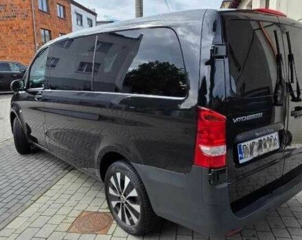 Чорний Мерседес Віто, об'ємом двигуна 2.2 л та пробігом 103 тис. км за 15400 $, фото 5 на Automoto.ua