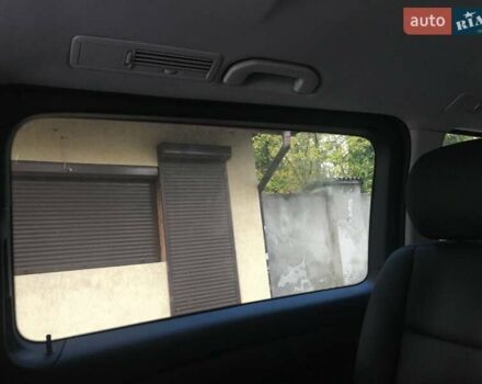 Черный Мерседес Вито, объемом двигателя 1.99 л и пробегом 82 тыс. км за 23000 $, фото 19 на Automoto.ua