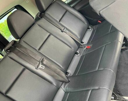 Черный Мерседес Вито, объемом двигателя 2 л и пробегом 136 тыс. км за 17200 $, фото 7 на Automoto.ua