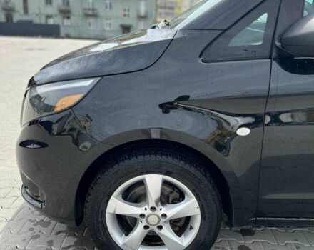 Черный Мерседес Вито, объемом двигателя 2 л и пробегом 136 тыс. км за 17200 $, фото 2 на Automoto.ua