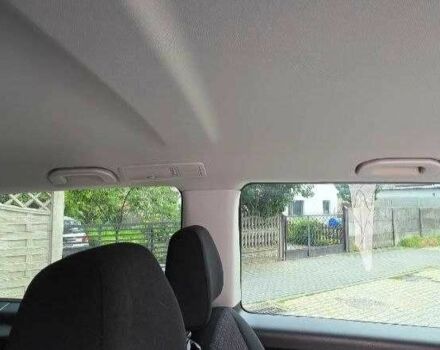 Чорний Мерседес Віто, об'ємом двигуна 2.2 л та пробігом 103 тис. км за 15400 $, фото 8 на Automoto.ua